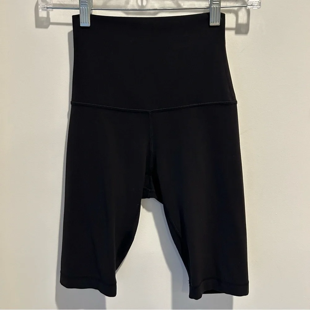 Lululemon Align Super High Rise Short *10” Black Size 2